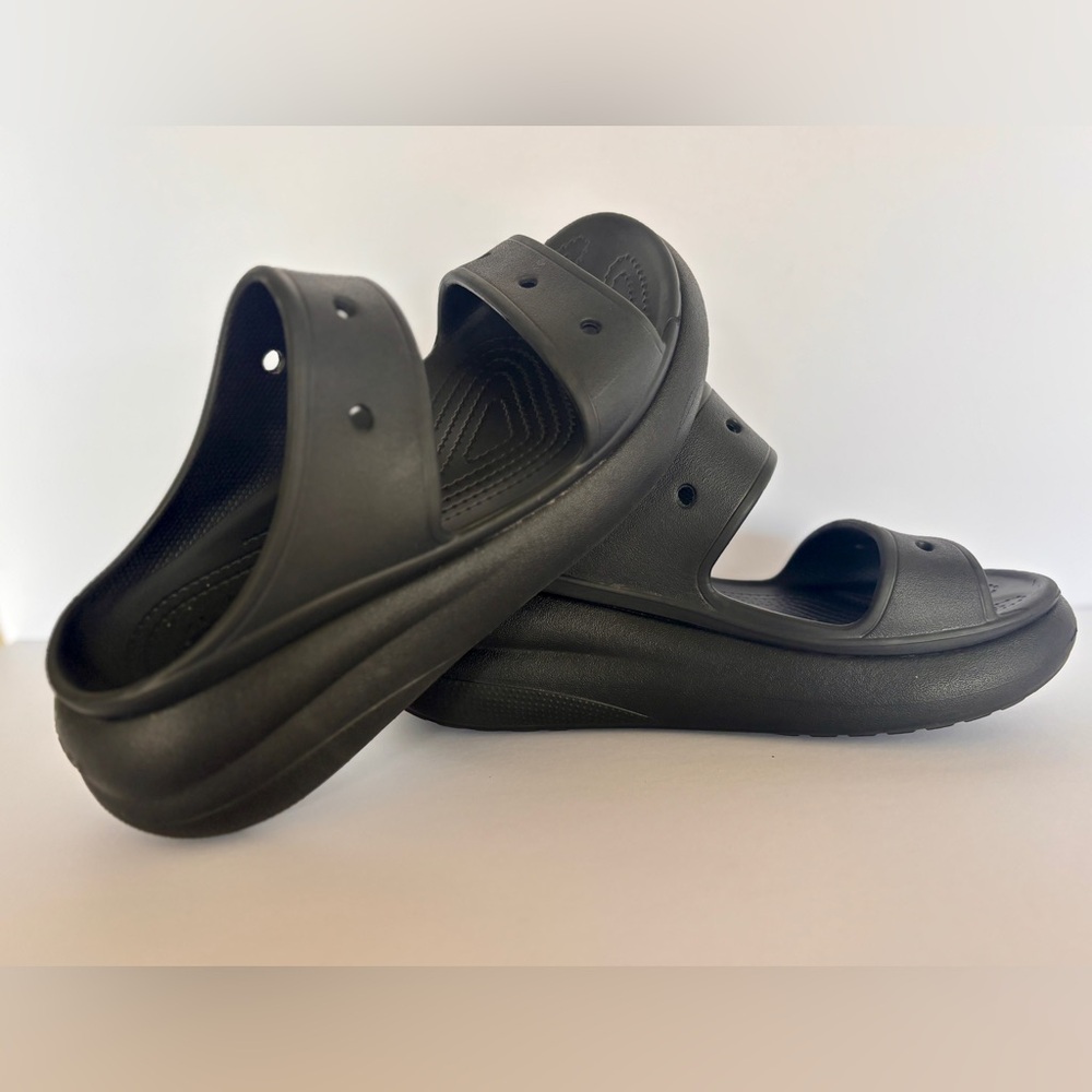 CROCS Black Sandals Comfortable and Versatile